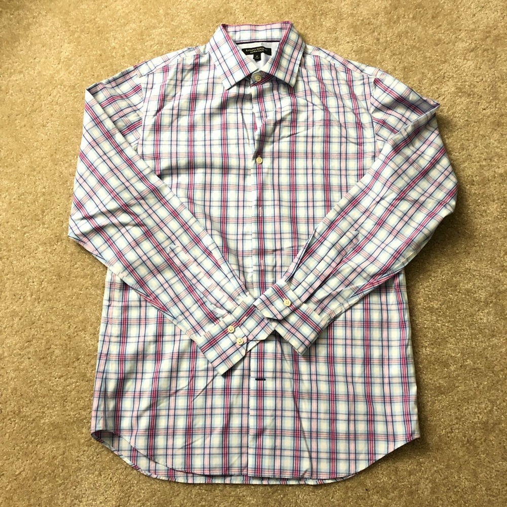 NWOT Banana Republic Men’s Button Down Shirt (M)